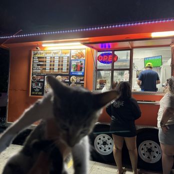 Tacos El Tri - Food Trucks Near Me - Corpus Christi, Texas