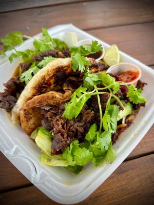 KUWAY’S BANH MI by null