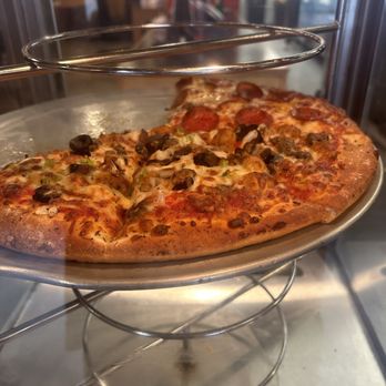 Westside Pizza - Pizza Near Me - Bremerton, Washington