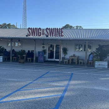 Swig & Swine - Barbeque Near Me - Mount Pleasant, South Carolina