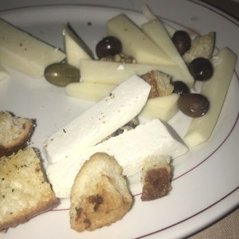 4 Seasons Mediterranean Restaurant - This was called a charcuterie platter but it's all cheese - terrible presentation - Wine Bars Near Me - Wharton, New Jersey
