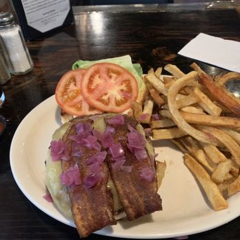 Train Wreck Bar - Elk Burger and fries. - Sports Bars Near Me - Burlington, Washington Train Wreck Bar - Elk Burger and fries. - Sports Bars Near Me - Burlington, Washington