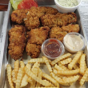 Crabtowne - Oyster platter. Enough to feed the masses. - Seafood Near Me - Glen Burnie, Maryland