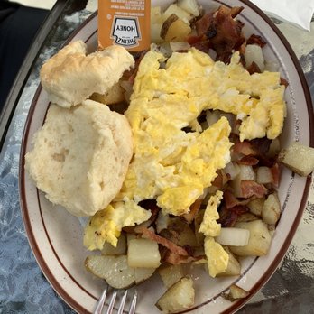 Cafe Noka - Incredible food. You get a lot of food for the price. It's like a home cooked meal from mom. - American Near Me - Topinabee, Michigan