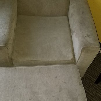 Quality Inn & Suites - Filthy furniture in the room - Hotels Near Me - Springfield, Oregon