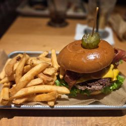 B-Lux Grill & Bar - Classic burger with fries