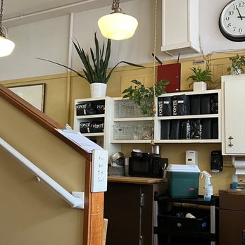 Hi Spot Cafe - Inside - New American Near Me - Seattle, Washington