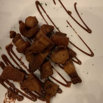 Si Tapas - Fried pork belly with chocolate sauce - Spanish Near Me - Dallas, Texas Si Tapas - Fried pork belly with chocolate sauce - Spanish Near Me - Dallas, Texas