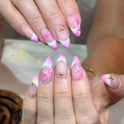 Best Nails & Spa