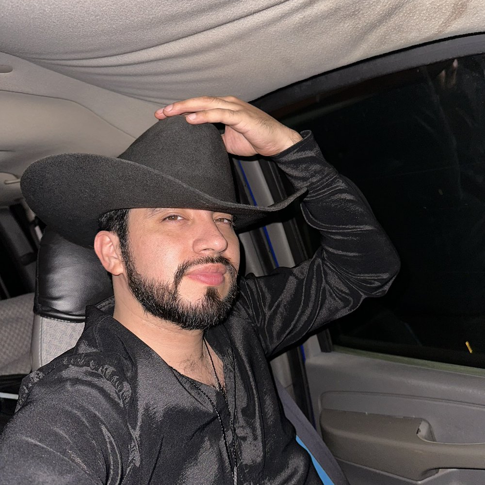 Reproductions supplied by EDRS are the best that can be made from the  original document., image size:1000x1000