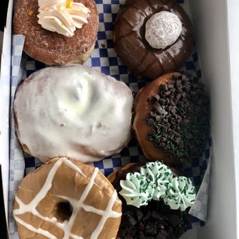 DG Doughnuts - Our six choices - Bakeries Near Me - Ocoee, Florida DG Doughnuts - Our six choices - Bakeries Near Me - Ocoee, Florida