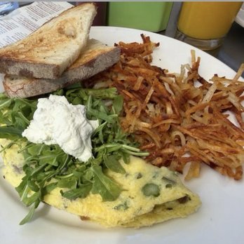 Claire's On Cedros - California Omlet - Breakfast & Brunch Near Me - Solana Beach, California