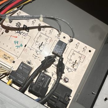 Fix Your Board - Relay supposedly replace. - Appliances & Repair Near Me - Austin, Texas Fix Your Board - Relay supposedly replace. - Appliances & Repair Near Me - Austin, Texas