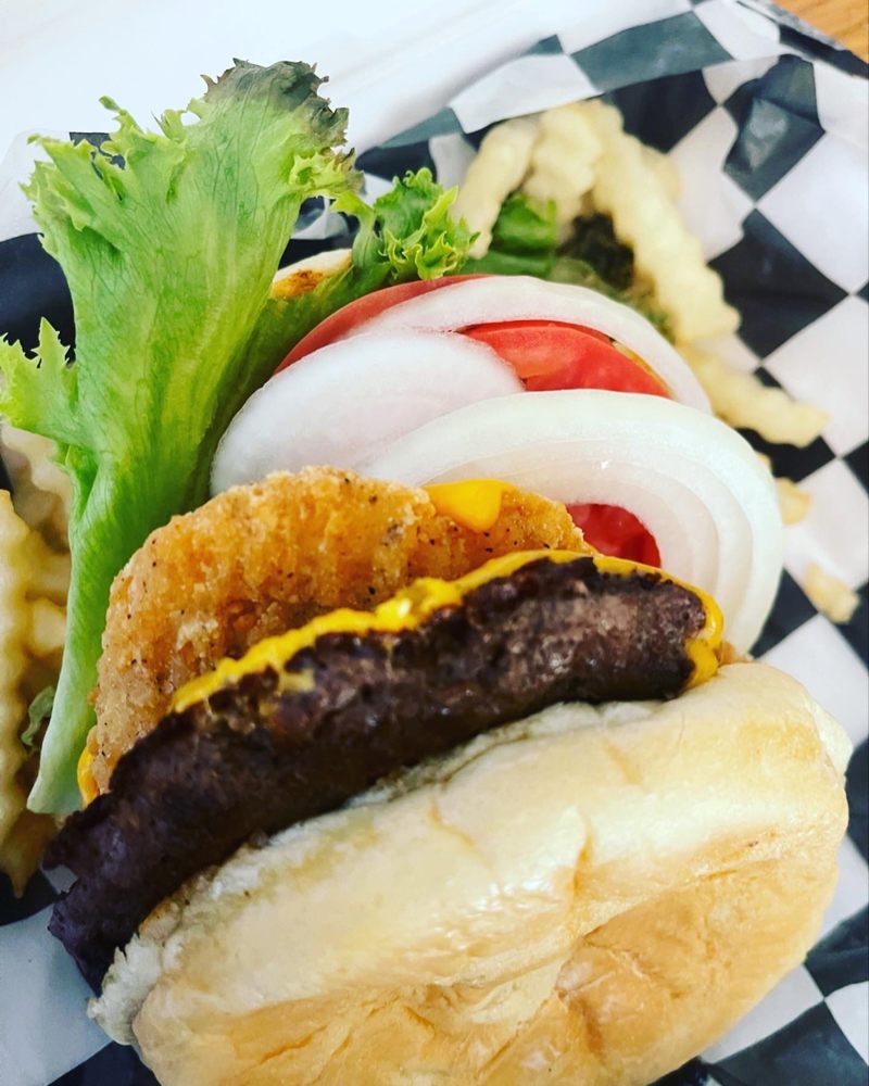 HEAD INN SPORTS BAR & GRILL Updated September 2024 13 Photos & 10