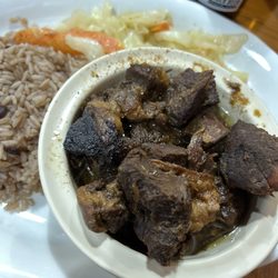 D & H Jamaican Cuisine - Jerk pork