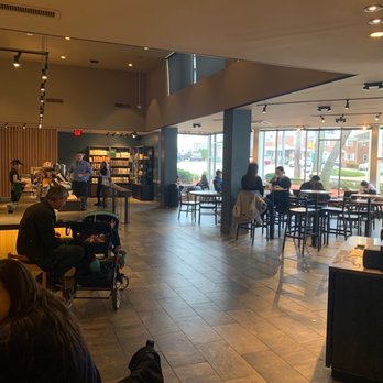 Starbucks - Spacious - Coffee & Tea Near Me - Flushing, New York