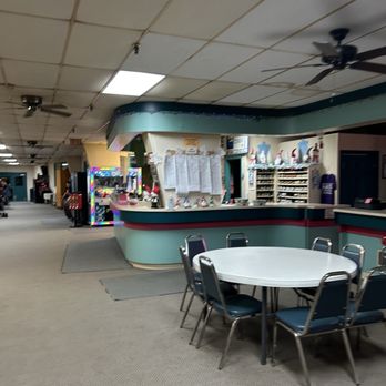 Westport Bowling Lanes - Inside - Bowling Near Me - Westbrook, Maine Westport Bowling Lanes - Inside - Bowling Near Me - Westbrook, Maine