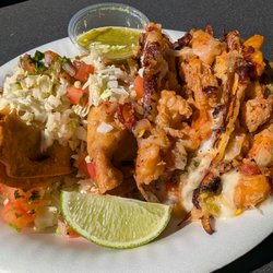 Tacos gobenador y dorado camaron