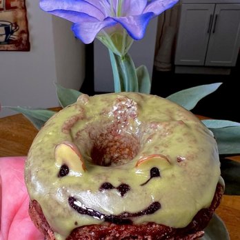 Crossroads - Froggy donut (v/gf) - Coffee & Tea Near Me - North Haven, Connecticut Crossroads - Froggy donut (v/gf) - Coffee & Tea Near Me - North Haven, Connecticut