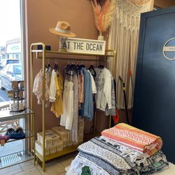 Salty Tails Sun Spa & Boutique