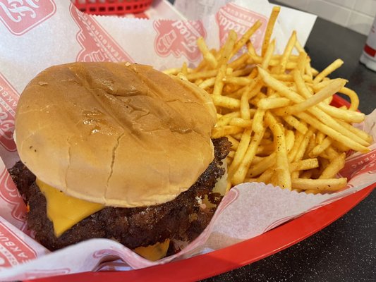Freddy's Frozen Custard & Steakburgers