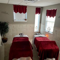 Transcendent Healing - Couples Massage Available!