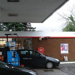 Castlebay Filling Station - Castlebay Service Station, Largs