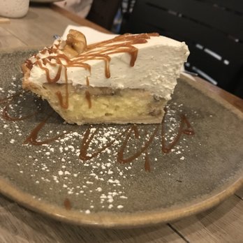 Moku Kitchen - Banana pie - Cocktail Bars Near Me - Honolulu, Hawaii Moku Kitchen - Banana pie - Cocktail Bars Near Me - Honolulu, Hawaii