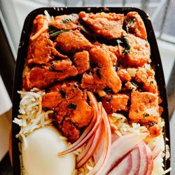 Ravis Hyderabad House - Dum biriyani with chicken 65