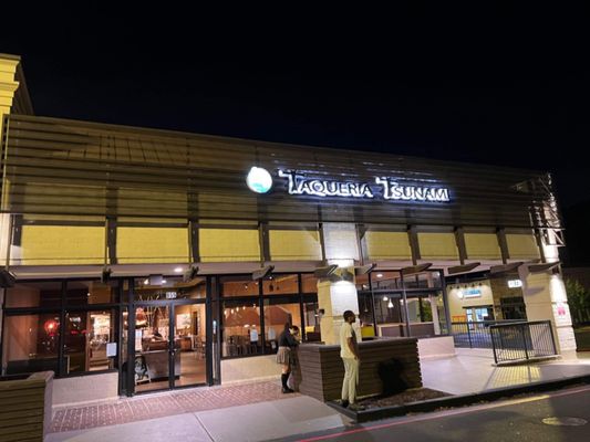 Taqueria Tsunami by null