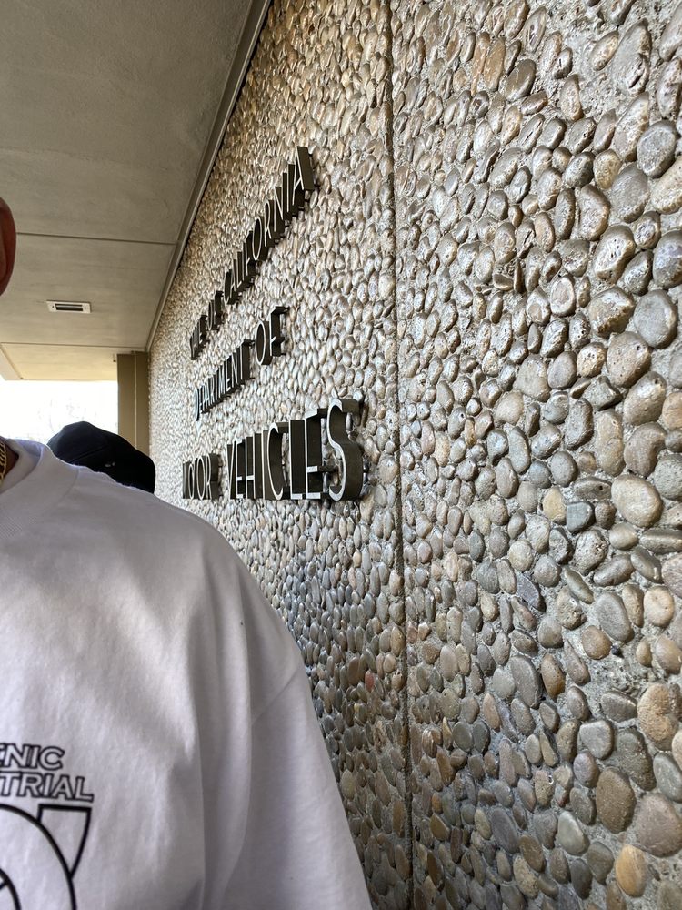 DMV OFFICE IN VAN NUYS 80 Photos & 354 Reviews 14920 Vanowen St