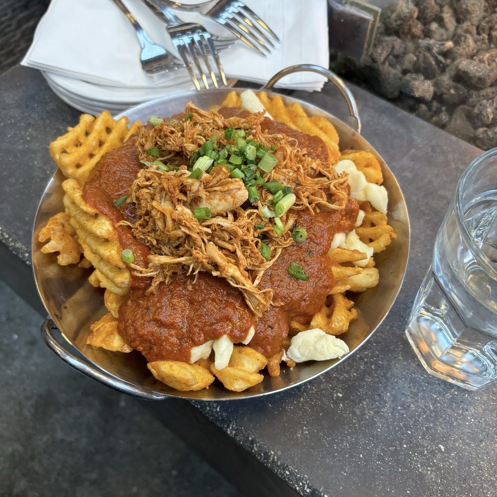Curry Poutine