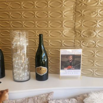 SIGH - Champagne Bars Near Me - Sonoma, California SIGH - Champagne Bars Near Me - Sonoma, California