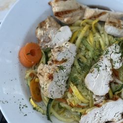 Railside Tavern - Zoodles with chicken