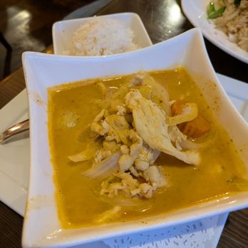 Sumittra Thai Cuisine - Yellow Curry - Thai Near Me - Frederick, Maryland Sumittra Thai Cuisine - Yellow Curry - Thai Near Me - Frederick, Maryland