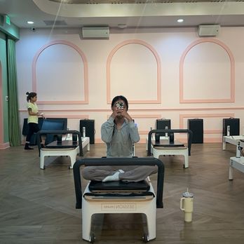 Session  Pilates - studio - Pilates Near Me - Plano, Texas