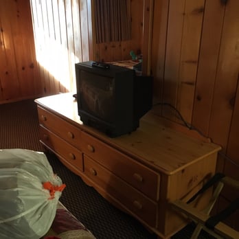 Pines Resort Administration - Hotels Near Me - Bass Lake, California Pines Resort Administration - Hotels Near Me - Bass Lake, California