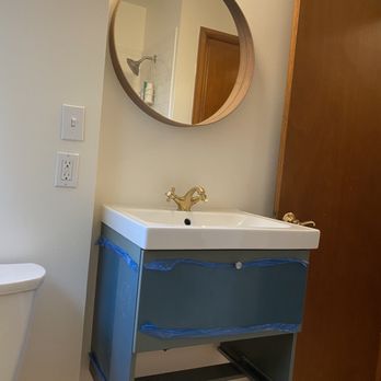JC Prime Contracting - Mirror and vanity installation - General Contractors Near Me - Damascus , Oregon