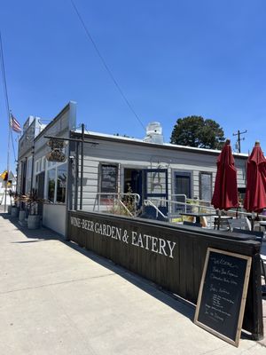 Babi's Beer Emporium by null