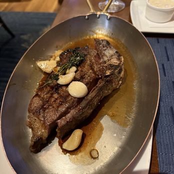 Tom Colicchio's Craftsteak - Dry-aged prime NY strip - Steakhouses Near Me - Las Vegas, Nevada Tom Colicchio's Craftsteak - Dry-aged prime NY strip - Steakhouses Near Me - Las Vegas, Nevada