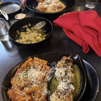 Vetta Italian Eatery - Italian Near Me - Lee's Summit, Missouri