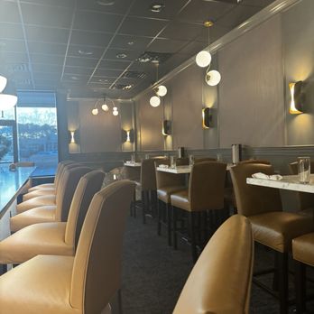 Lilyann’s Steakhouse - Bar area - Steakhouses Near Me - Rocky Mount, North Carolina