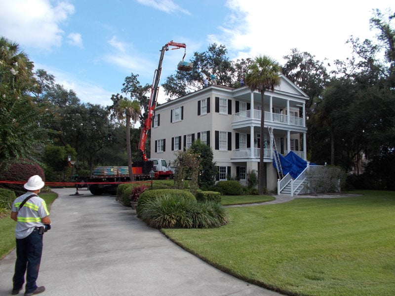 Slide of Roof Hunters