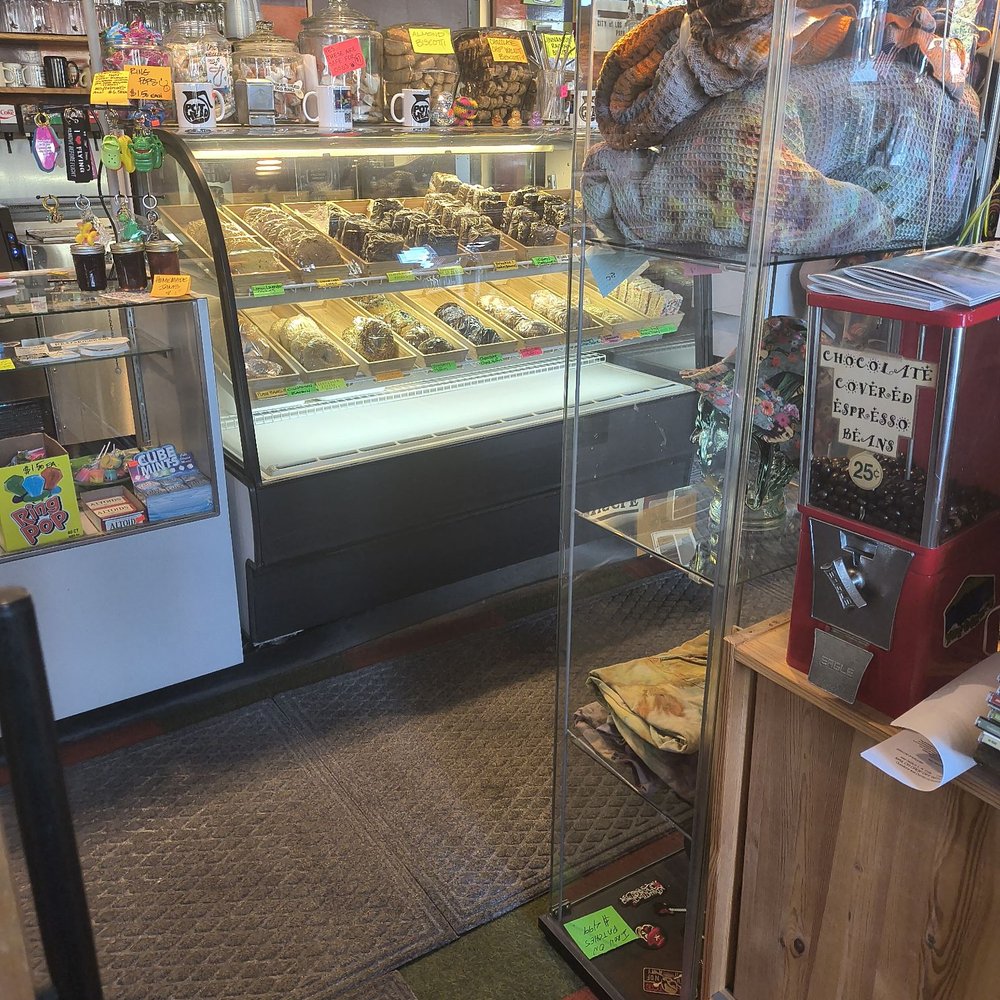 L A Cafe - Coffee & Tea Near Me - Waterford, Michigan
