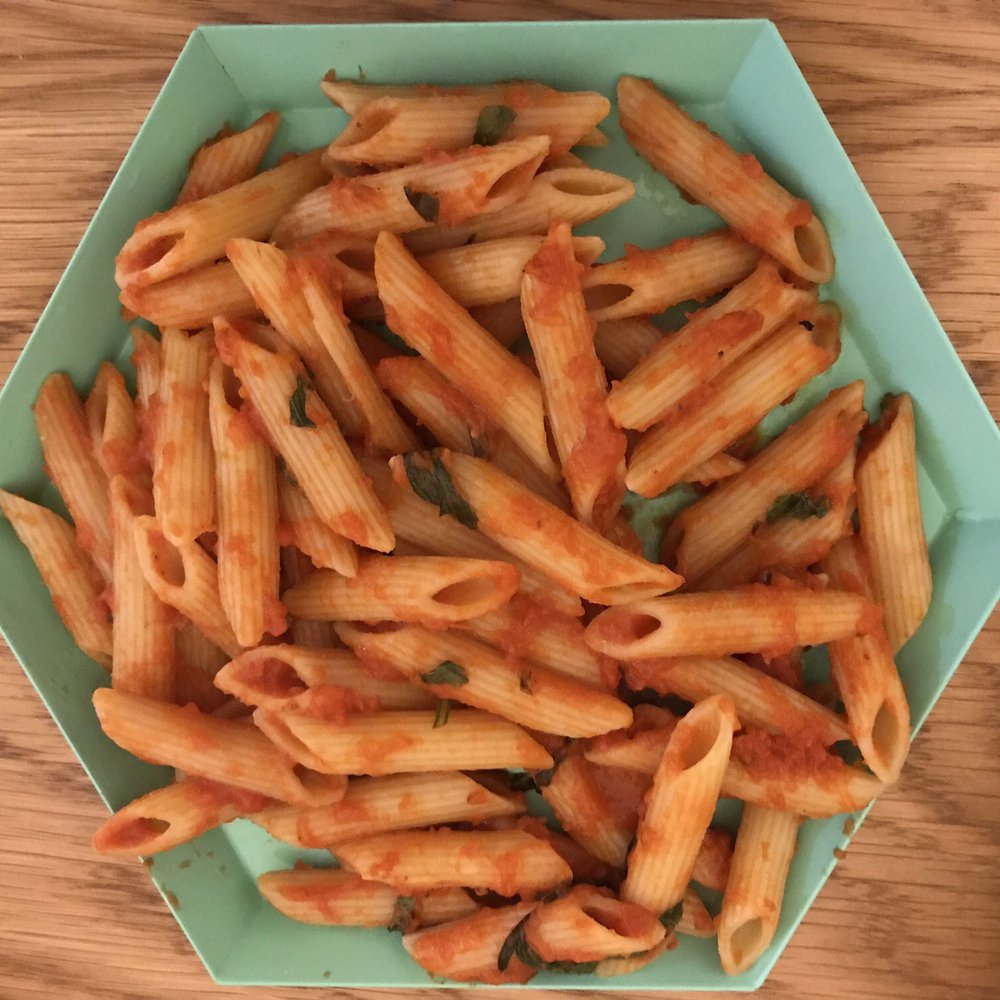 Bizzarro - Penne with Tomato & Basil - Italian Near Me - London, XGL Bizzarro - Penne with Tomato & Basil - Italian Near Me - London, XGL