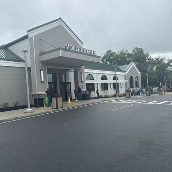 Molly Pitcher Service Area - Entrance - Rest Stops Near Me - Cranbury, New Jersey Molly Pitcher Service Area - Entrance - Rest Stops Near Me - Cranbury, New Jersey