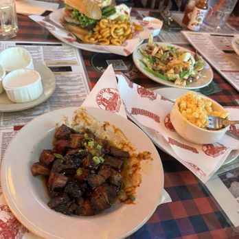 Roscoes - Beef brisket and mac , chicken salad and steak sandwich - Delis Near Me - Chino Hills, California Roscoes - Beef brisket and mac , chicken salad and steak sandwich - Delis Near Me - Chino Hills, California