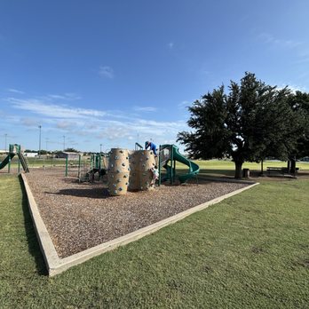 Lake Worth Park - Parks Near Me - Lake Worth, Texas