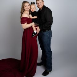 Eva Magaña Photography - San Antonio maternity portraits with a luxury experience. Serving Stone Oak, Bulverde, Boerne & surrounding areas.