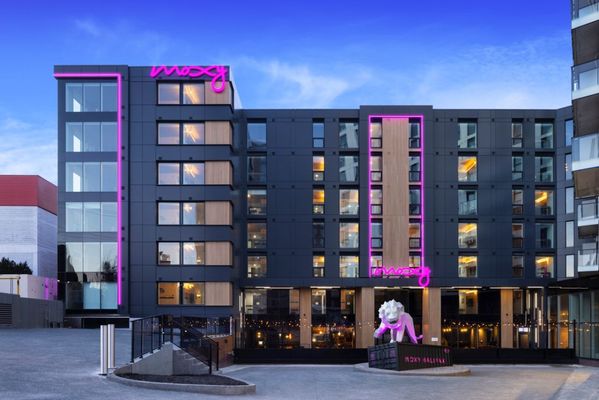 Moxy Halifax Downtown by null